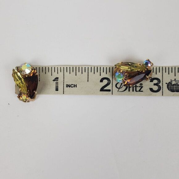 Vintage Topaz Yellow AB Navette Crystal Rhinestone Gold Tone Clip On Earrings - Picture 7 of 10